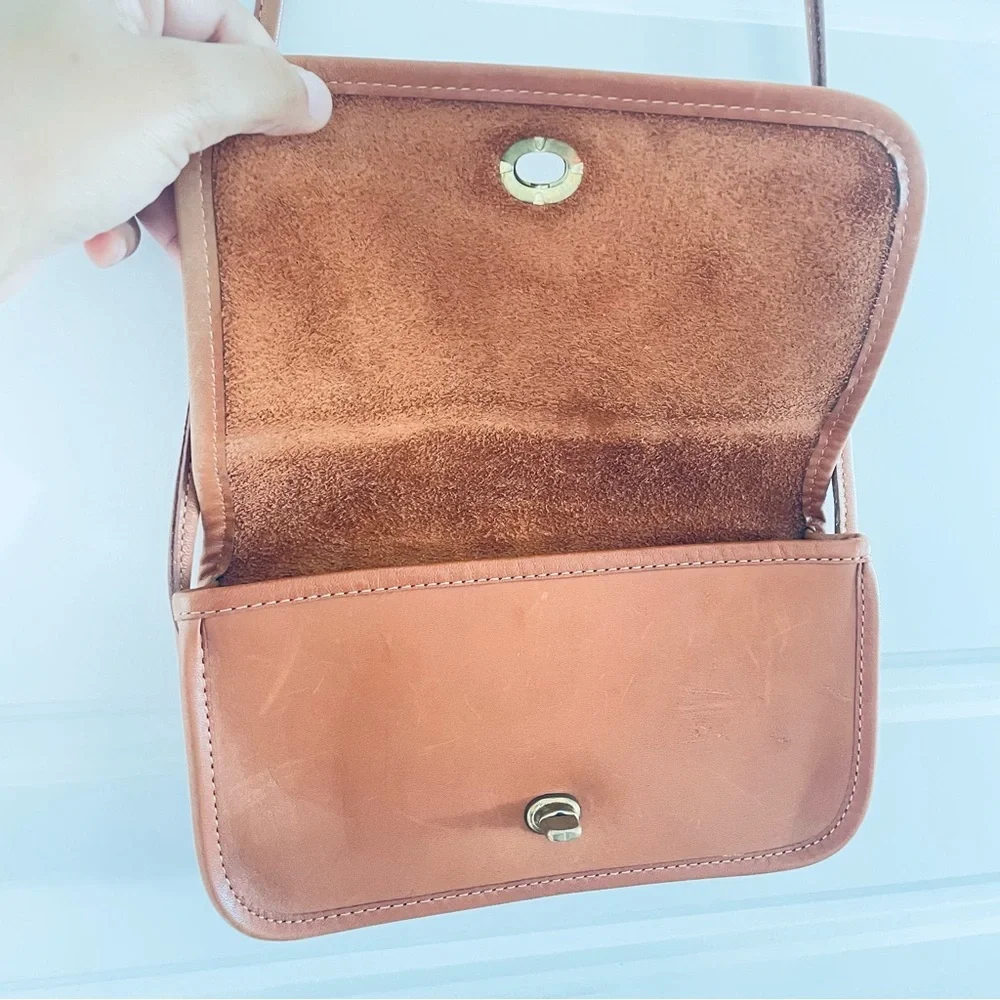 Coach Vintage Leather Tan Single Flap Crossbody Shoulder Cognac Bag - Picture 11 of 16